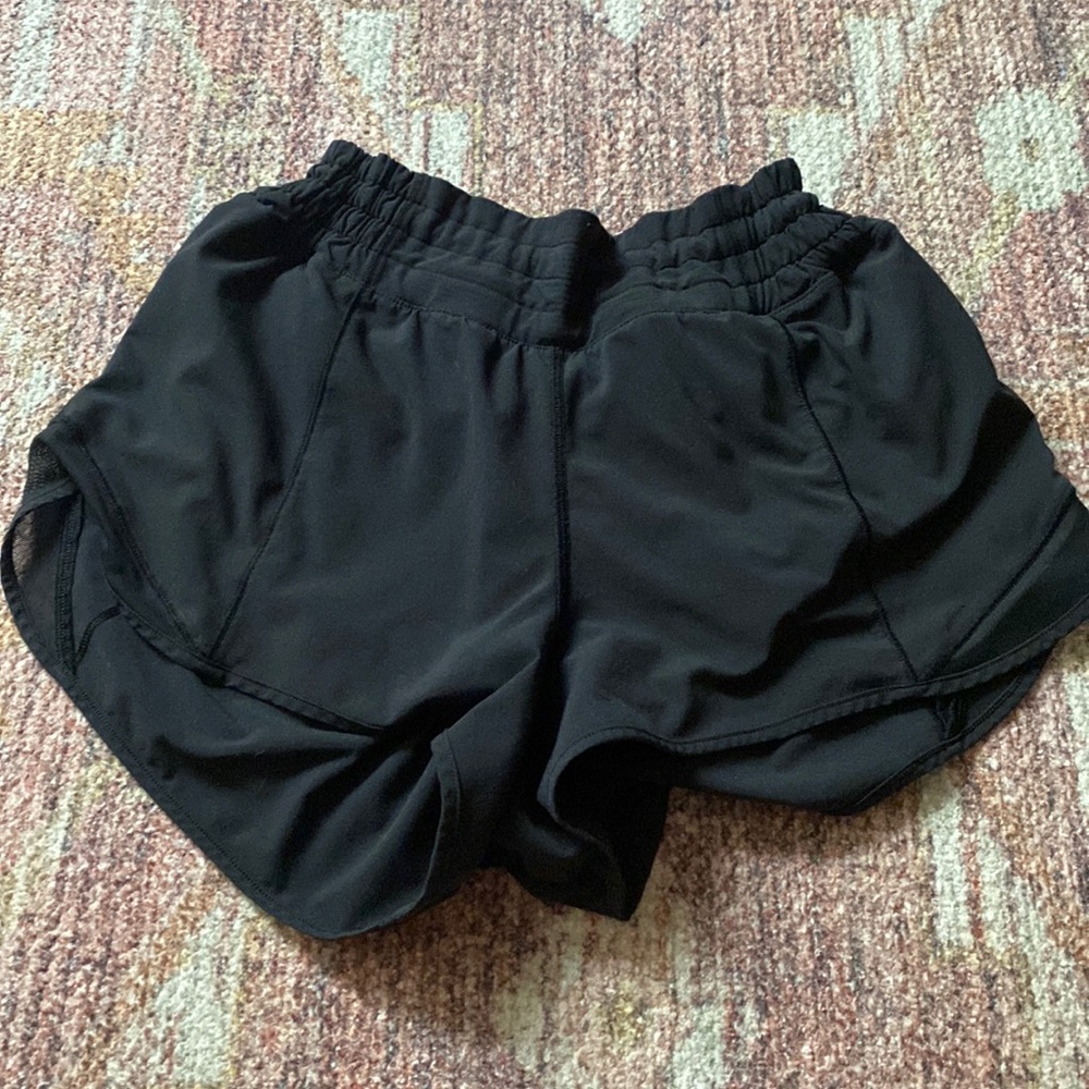 black hotty hot shorts